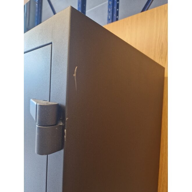 Brandkast ALYD.195x95x55 cm Hoog Model 2 Deurs