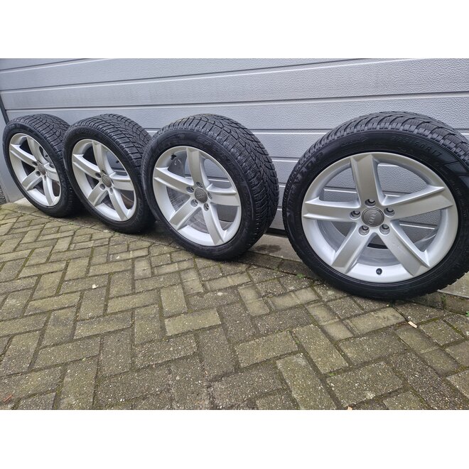 Set winterbanden plus lichtmetalen velgen met Dunlop maat 225/50R17