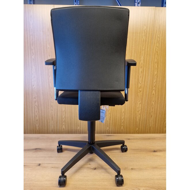 Ergonomische Bureaustoel zwart gestoffeerd NEN1335