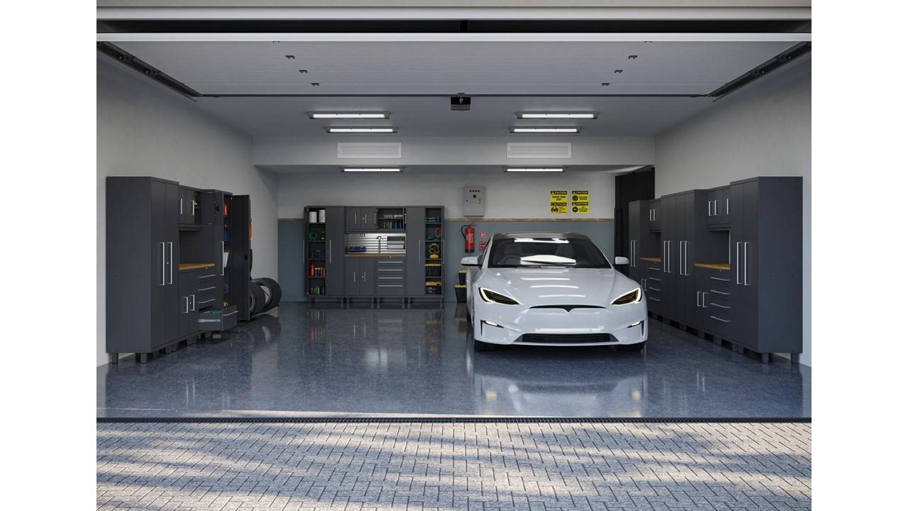 Sterk in stalen kasten