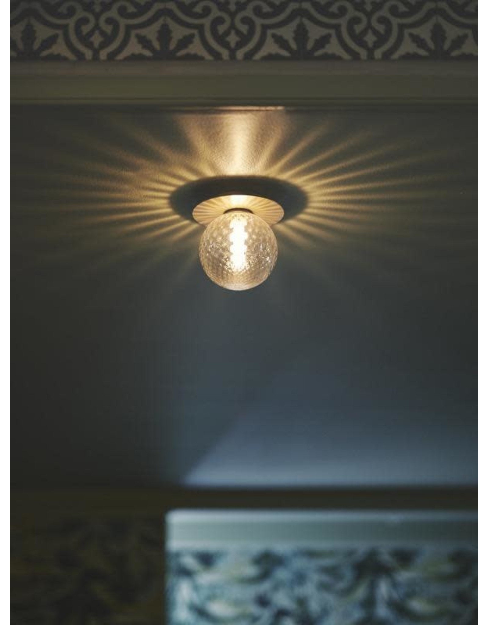 (SHOWROOM ITEM) LIILA 1 LARGE WALL/CEILING LAMP