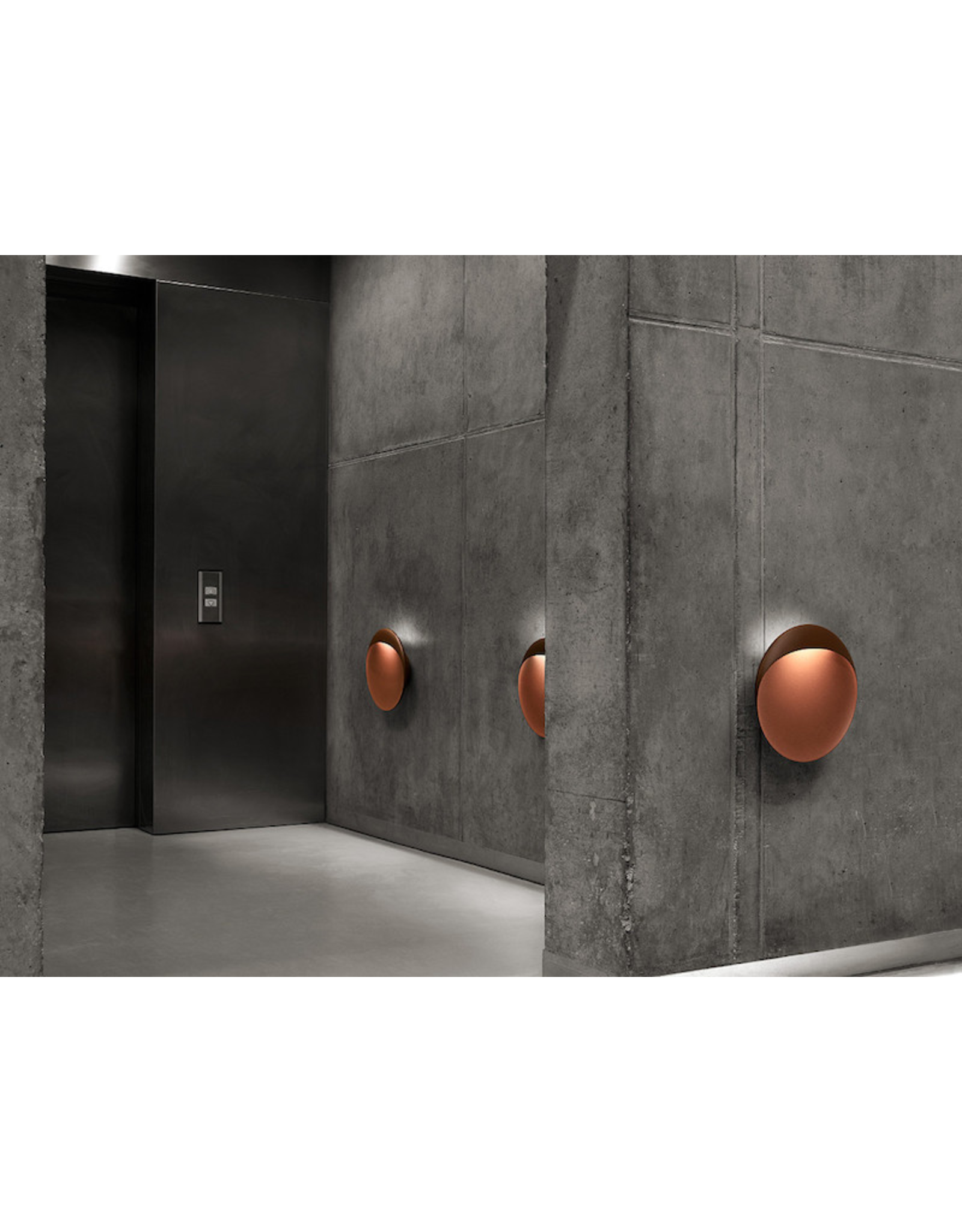 (SHOWROOM ITEM) FLINDT WALL LAMP IN CORTEN