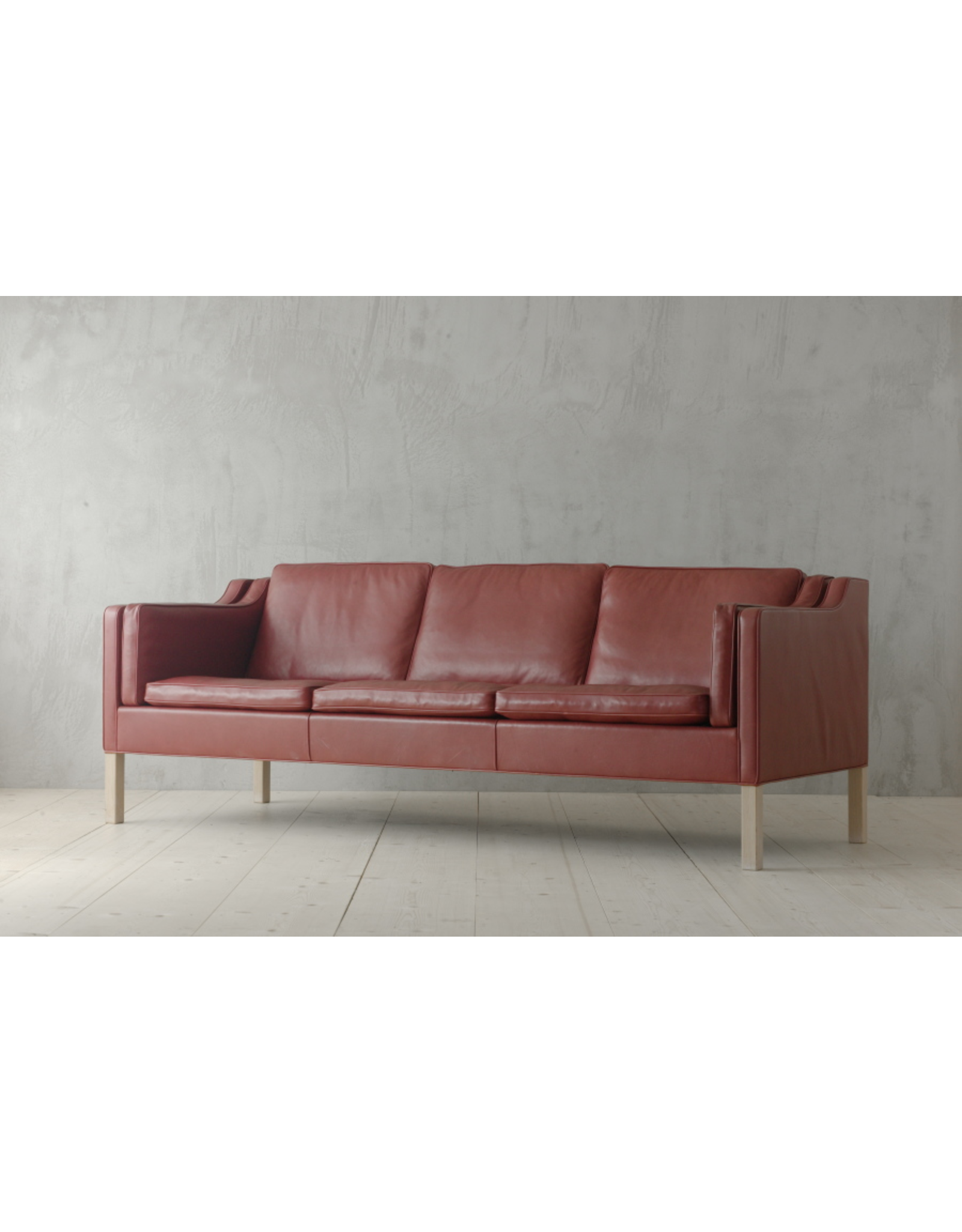 (SHOWROOM ITEM) 2213 THREE-SEATER SOFA