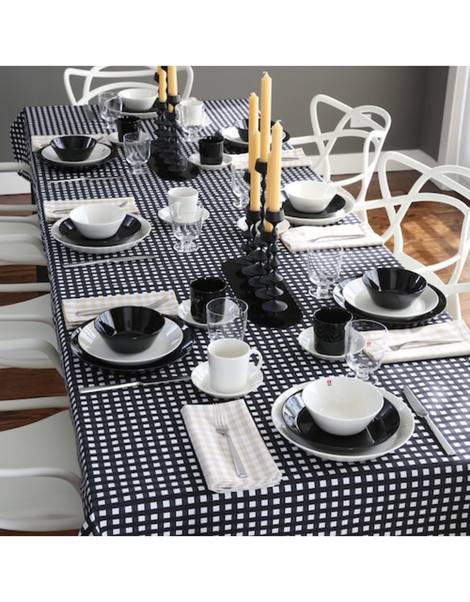 TEEMA BLACK TABLEWARE