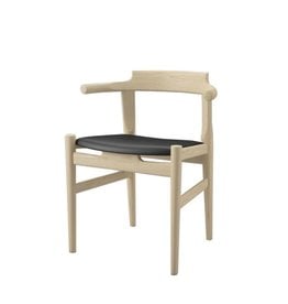 (SHOWROOM ITEM) PP58 FOUR-LEGGED DINING CHAIR, SEAT IN BLACK 98 ELEGANCE LEATHER