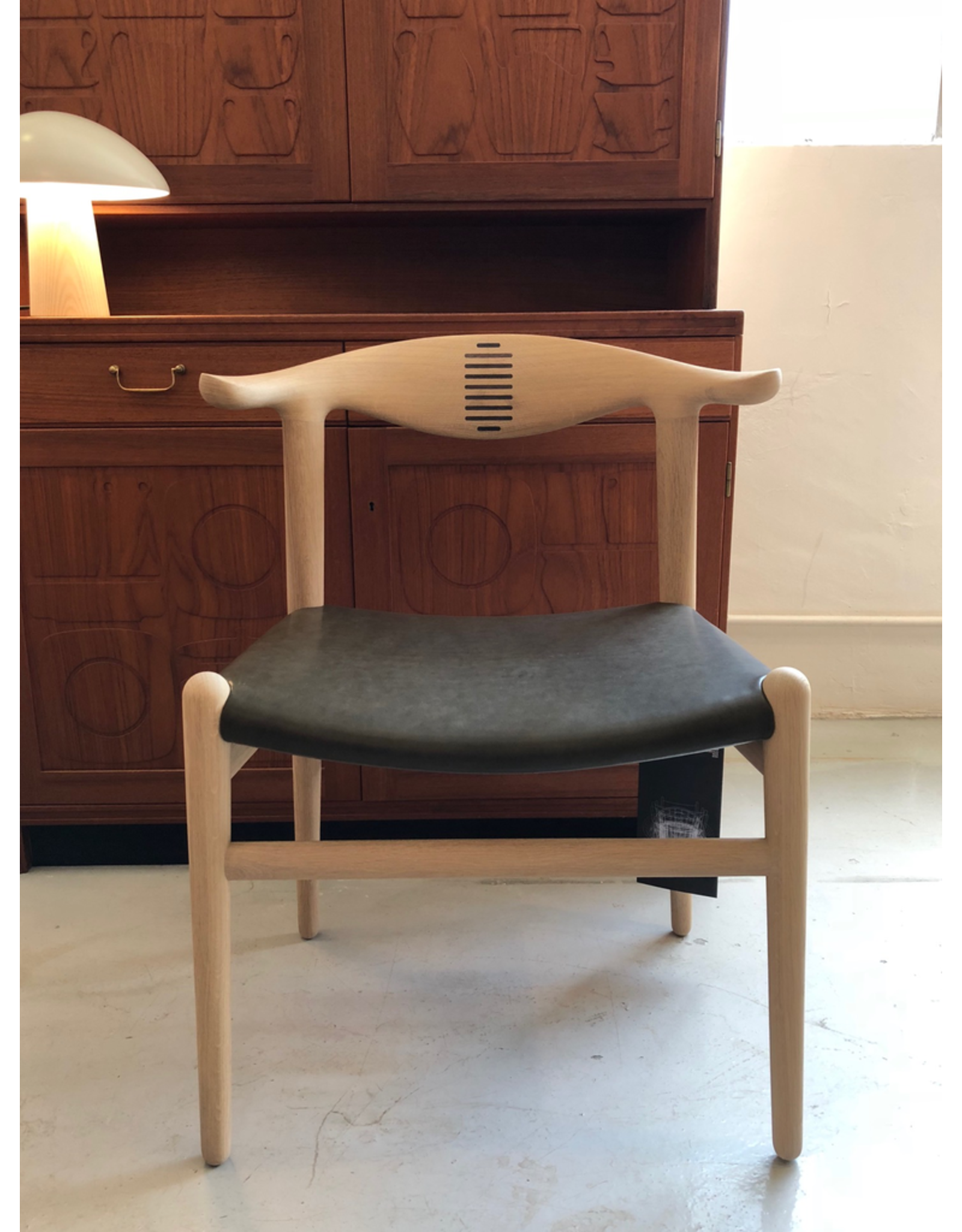 PP505 COW HORN CHAIR