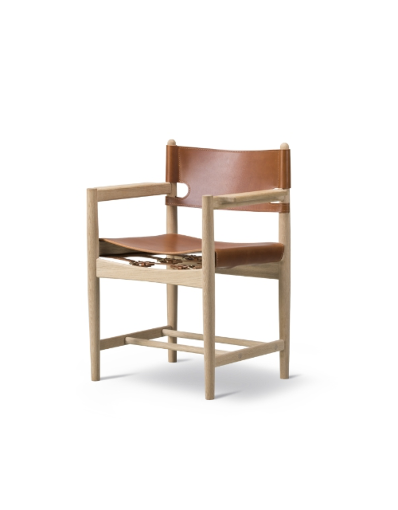 THE SPANISH DINING CHAIR WITH ARMS