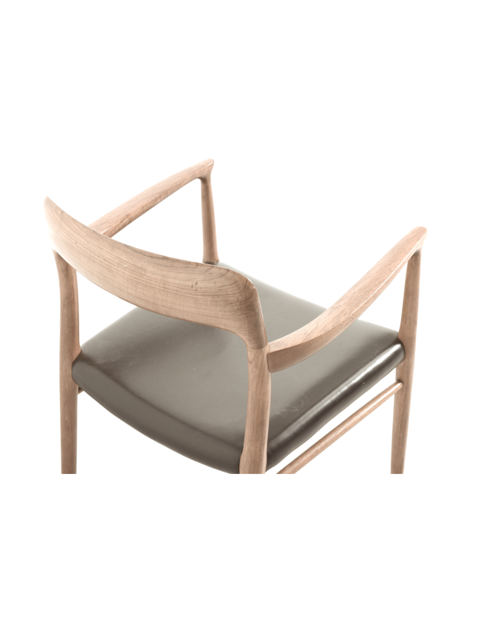 MODEL 56 MØLLER ARMCHAIR