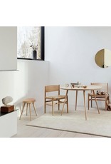 ACCENT DINING TABLE IN MATT LACQUERED OAK WOOD