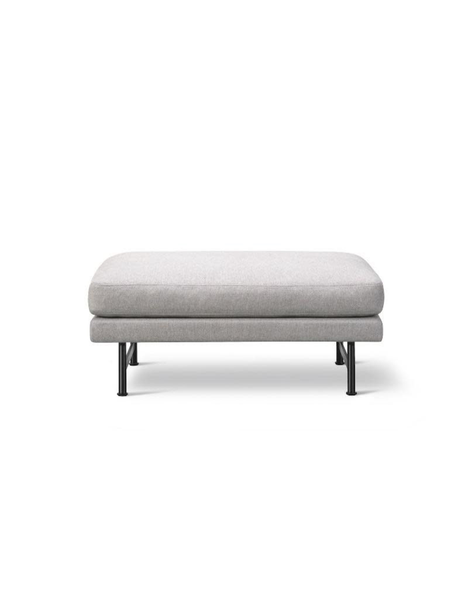 (SHOWROOM ITEM) CALMO OTTOMAN 95 METAL BASE