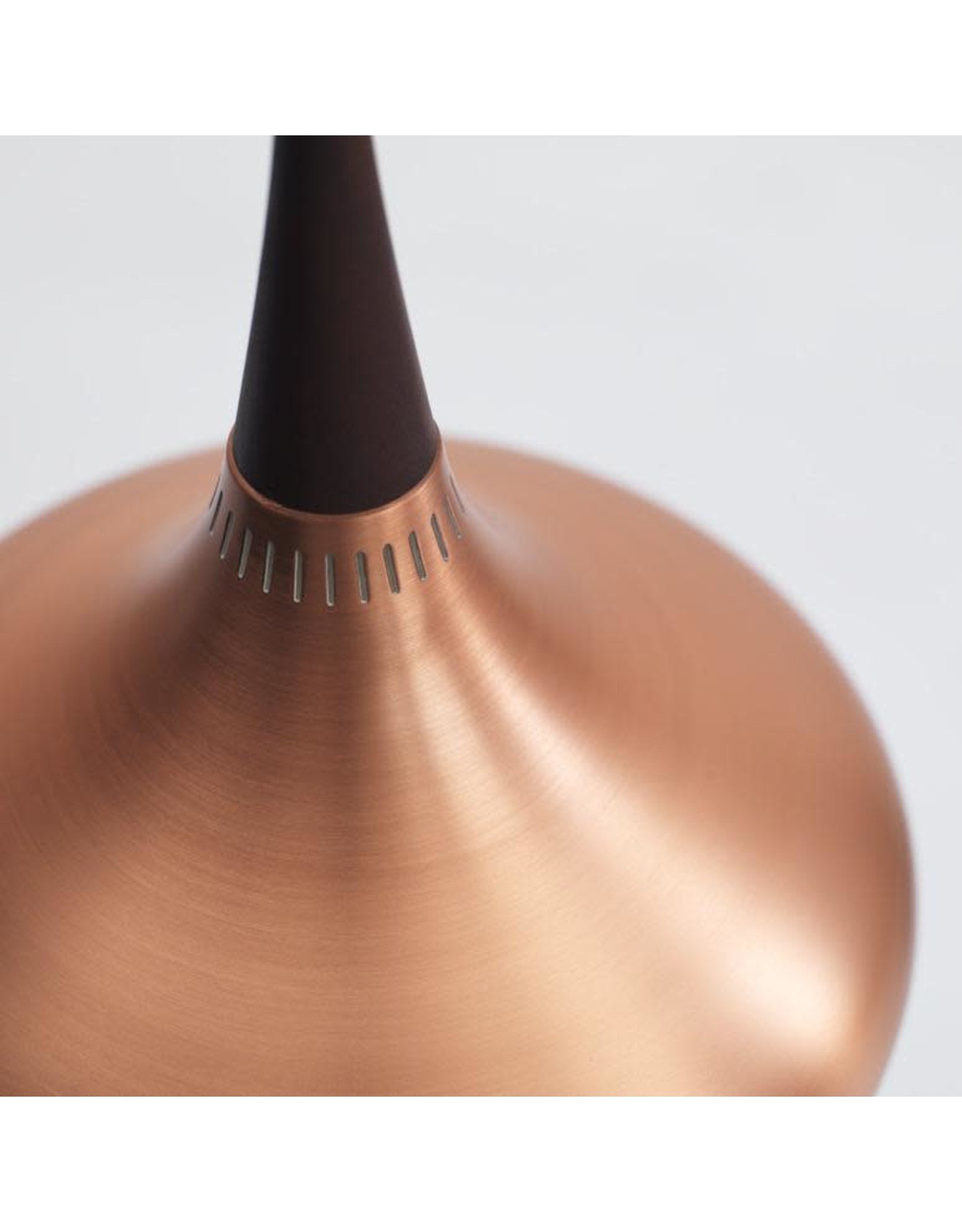 ORIENT PENDANT IN POLISHED COPPER