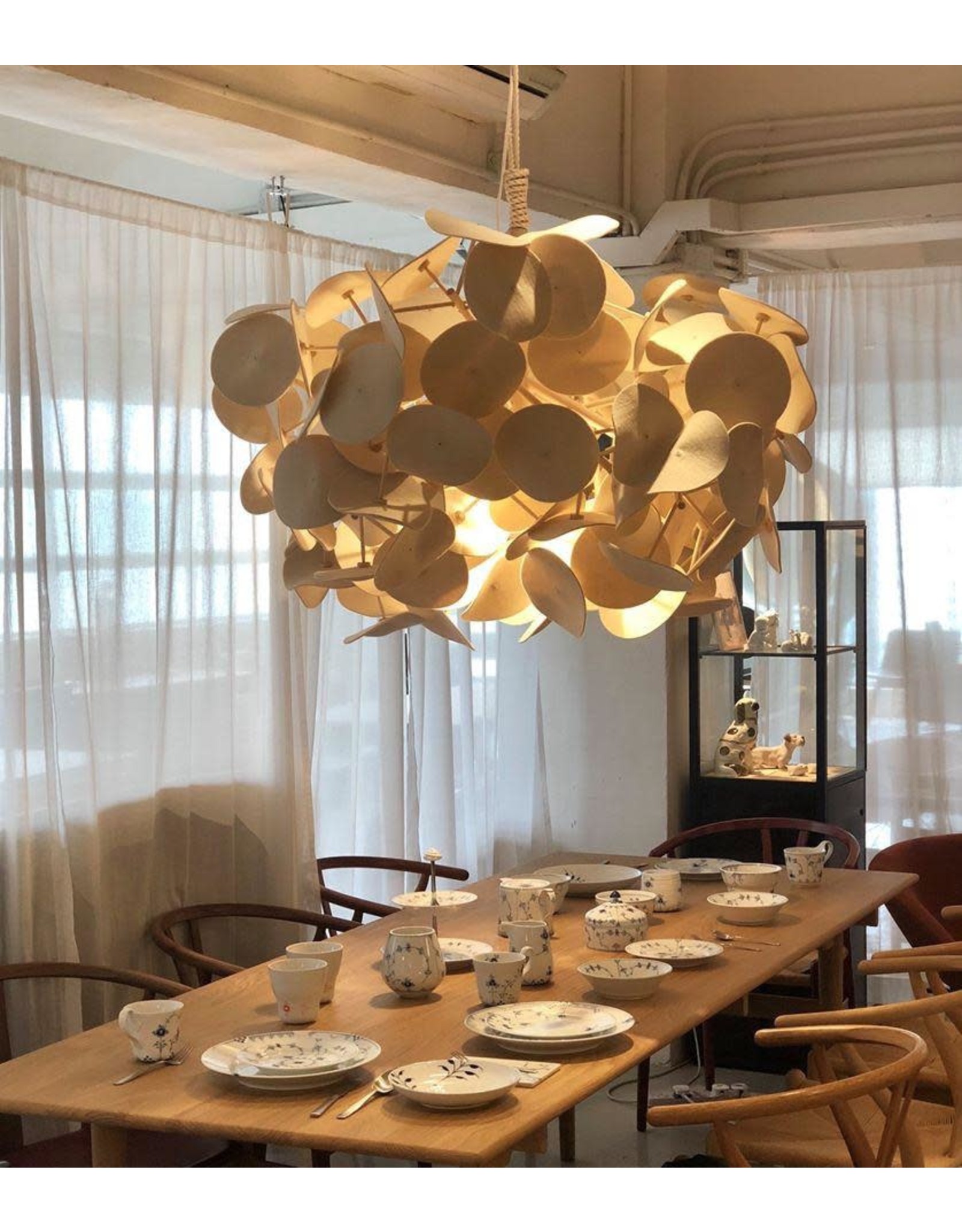 (SHOWROOM ITEM) LEAF LAMP PENDANT