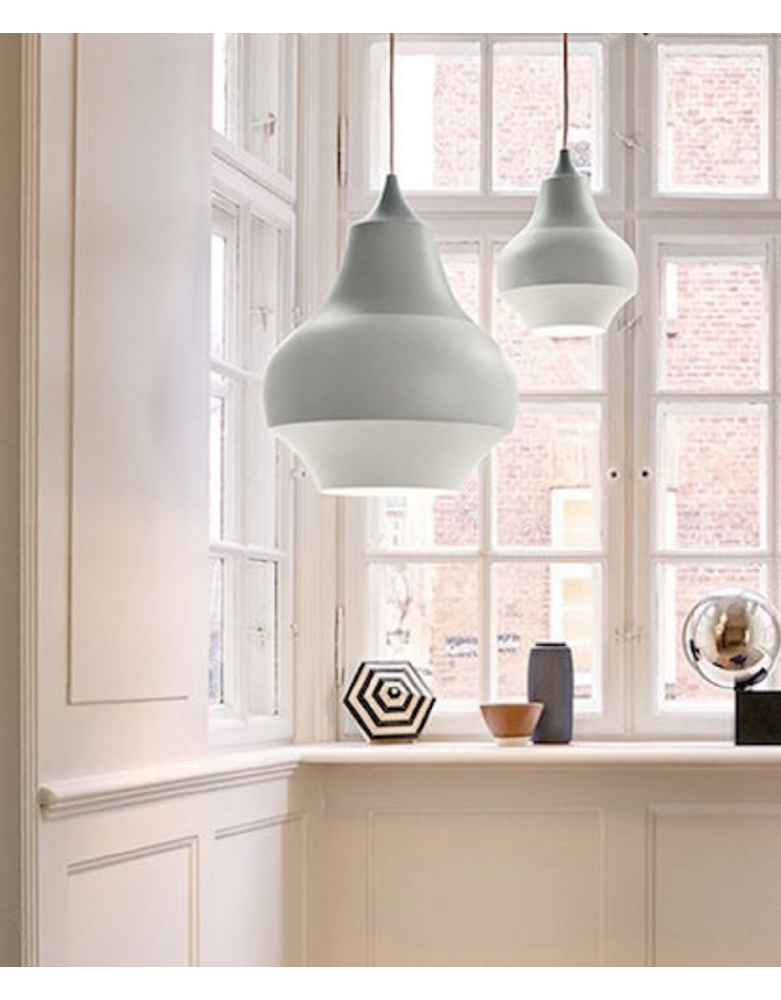 CIRQUE PENDANT LAMP IN GREY