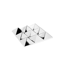 (BARGAIN CORNER) MIRROR SCULPTURE 帶有九個小金字塔型的鏡面雕塑