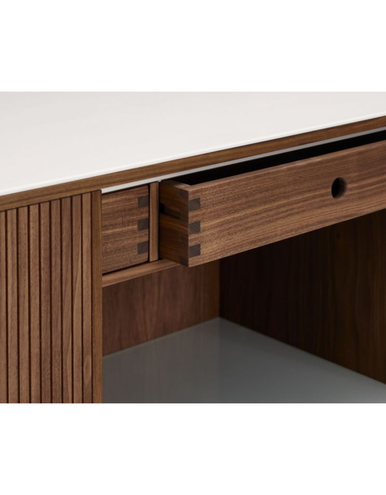 AK 2740 CABINET IN WALNUT