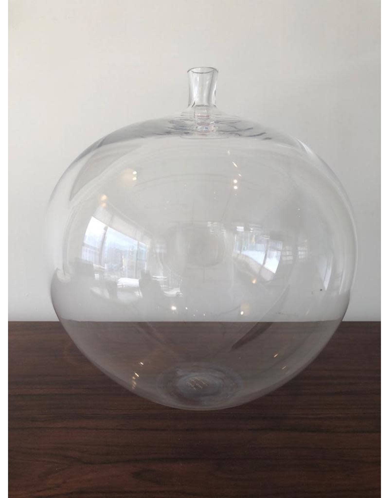 RARE LARGE CLEAR APPLET VASE