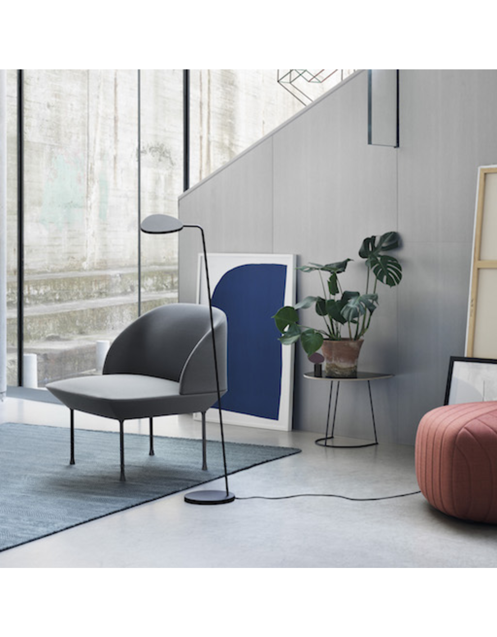 OSLO LOUNGE CHAIR UPHOLSTERED IN LIGHT GREY FABRIC