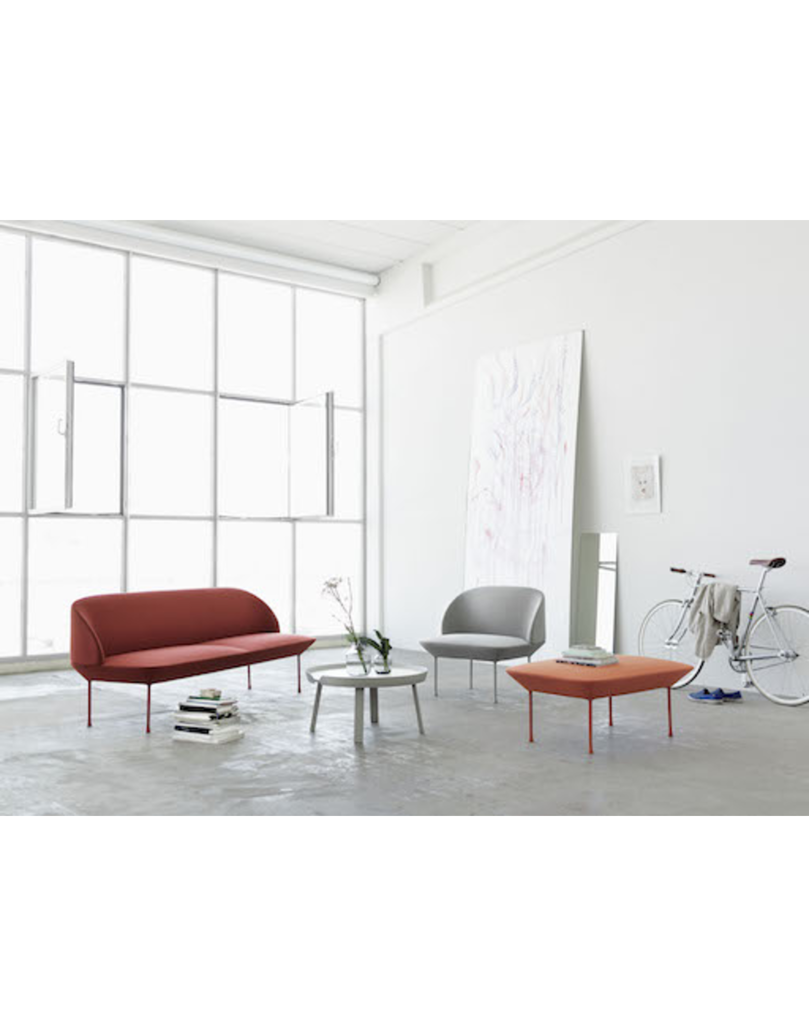 OSLO LOUNGE CHAIR UPHOLSTERED IN LIGHT GREY FABRIC