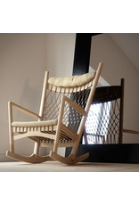 PP124 ROCKING CHAIR