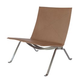 PK22 LOUNGE CHAIR IN RUSTIK LEATHER