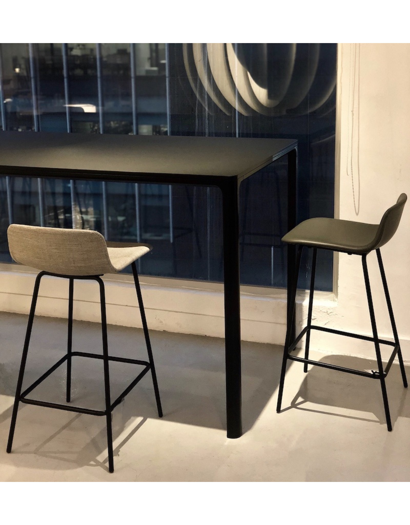 4317 PATO COUNTER STOOL IN FABRIC