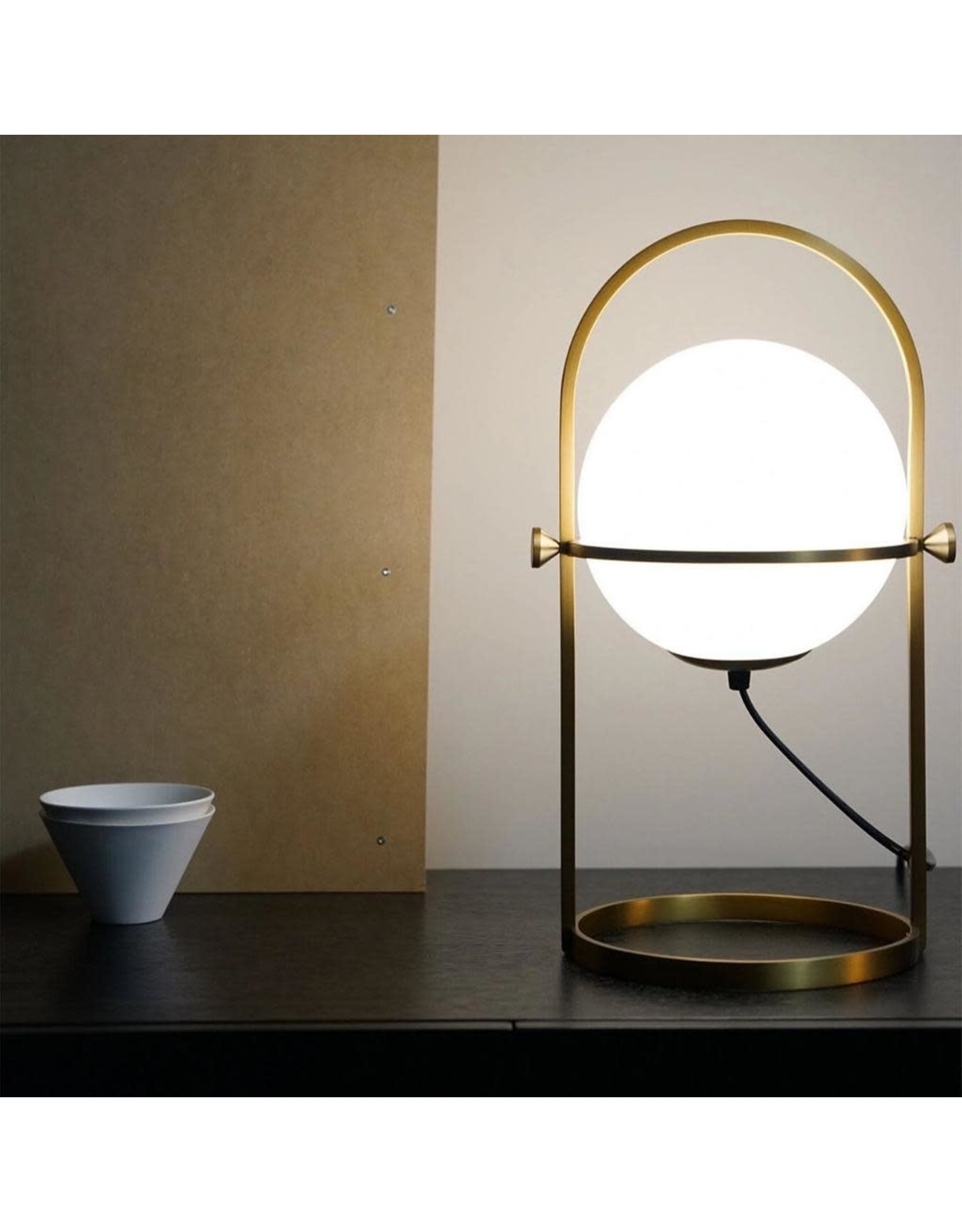 YUAN TABLE LAMP