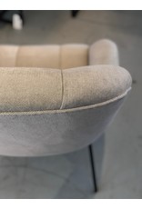 (SHOWROOM ITEM) MANGO LOUNGE CHAIR
