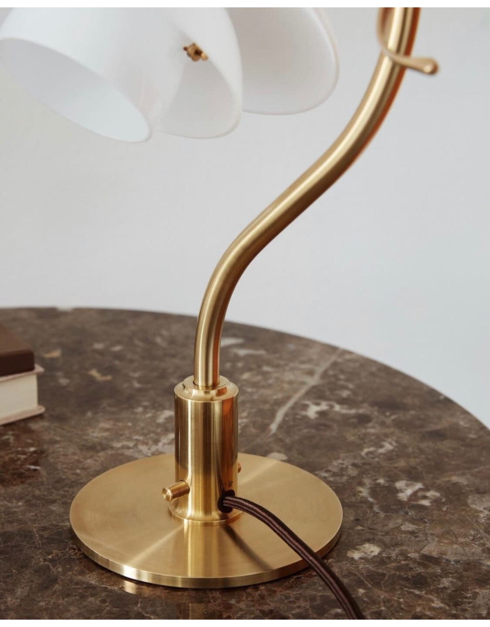 PH 2-2 THE QUESTION MARK TABLE  LAMP