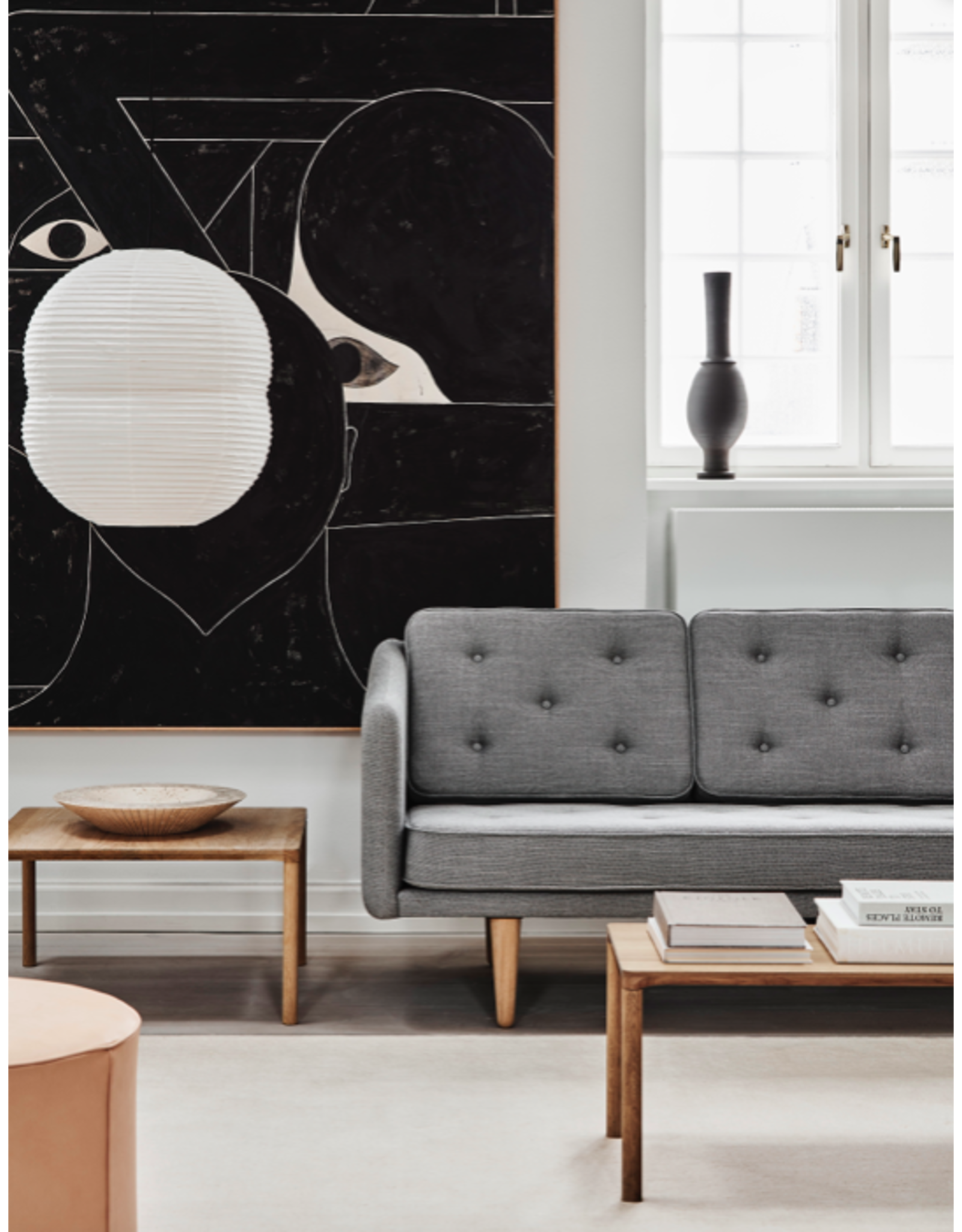 (SHOWROOM ITEM) 2003 NO. 1 3-SEATER SOFA
