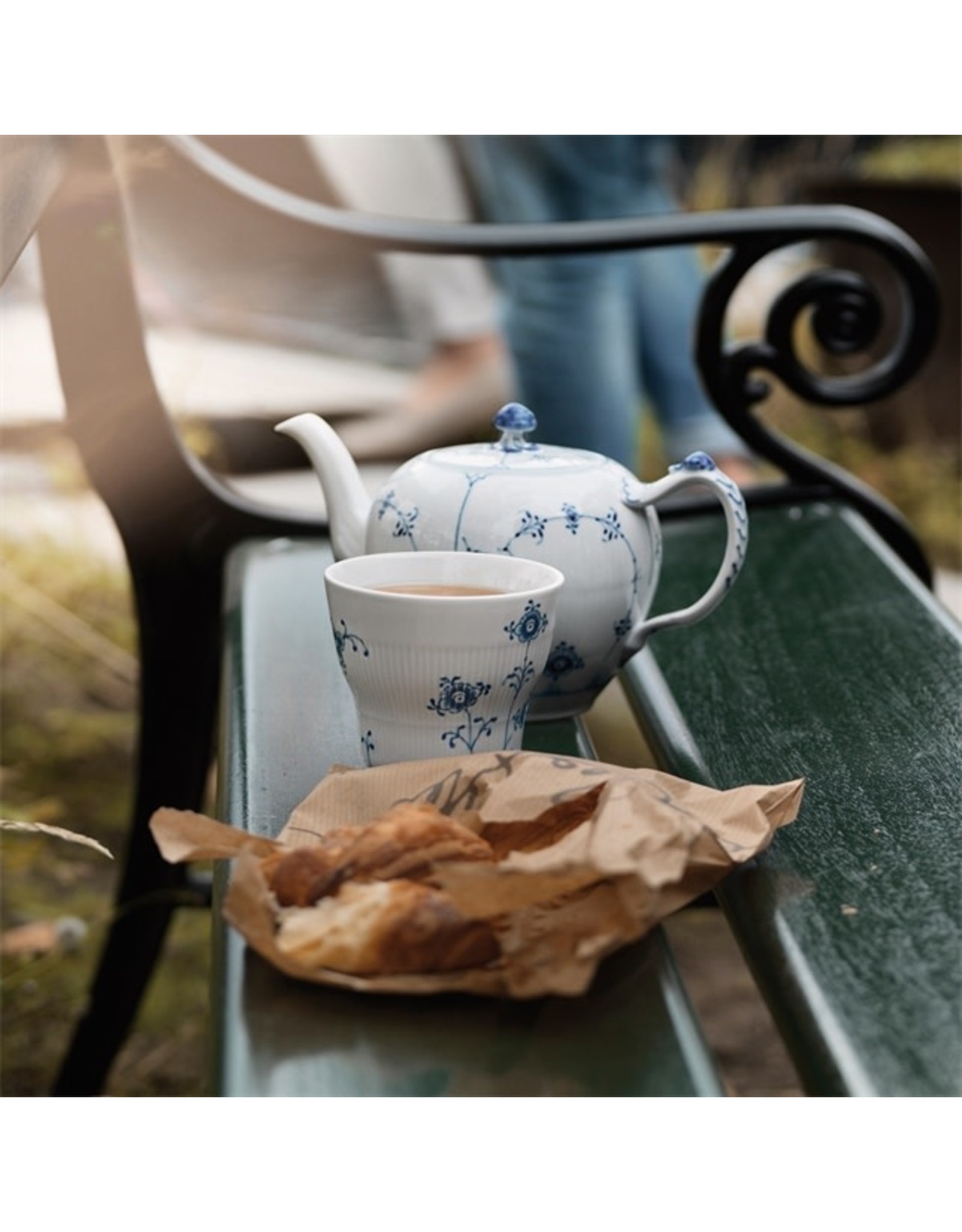 ROYAL COPENHAGEN BLUE ELEMENTS TABLEWARE @ MANKS TABLEWARE HONG