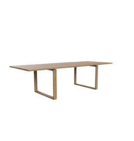 CM27 ESSAY TABLE