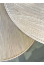 ACCENT DINING TABLE IN MATT LACQUERED OAK WOOD