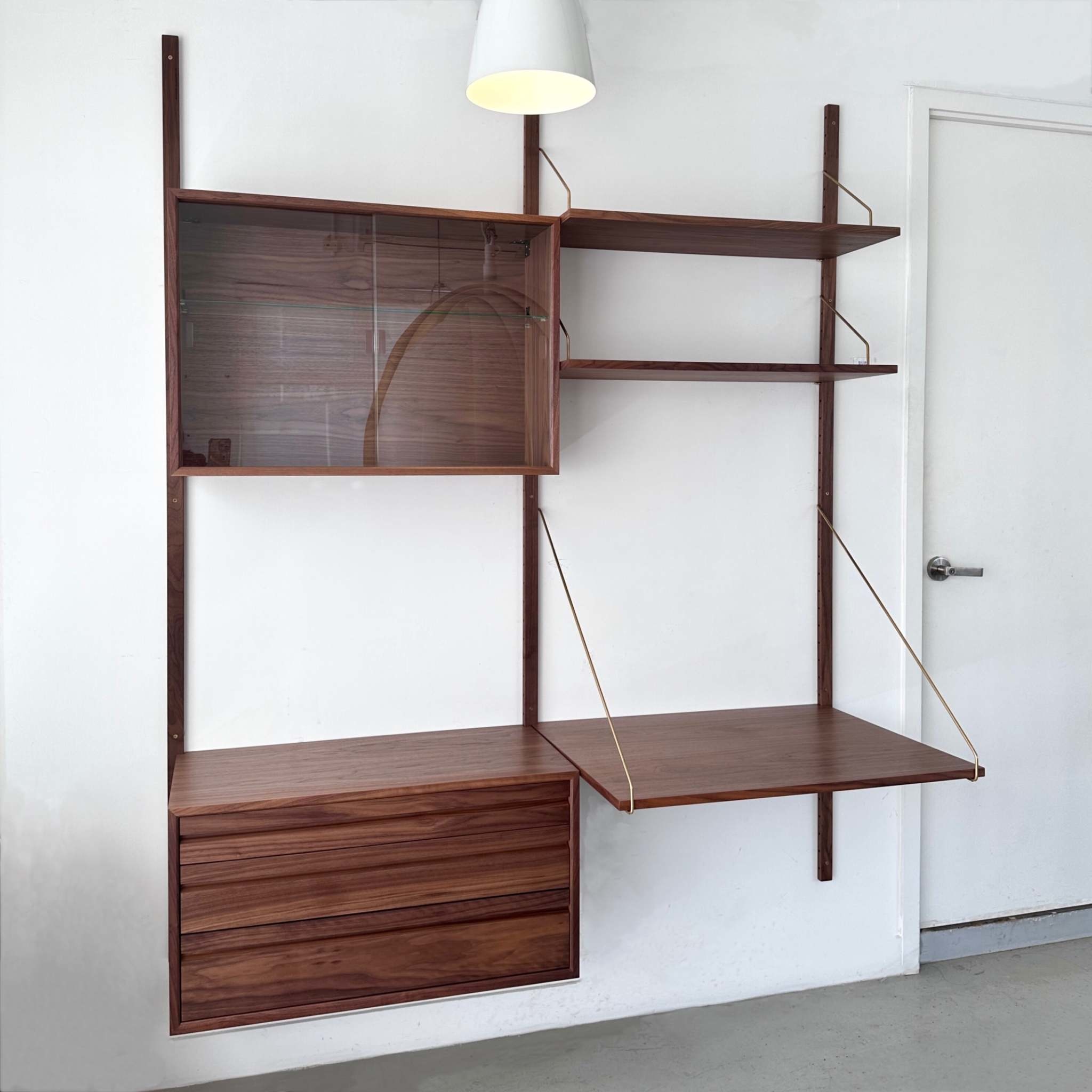 ROYAL SYSTEM SHELVING UNIT BY POUL CADOVIUS MANKS HONG KONG Manks
