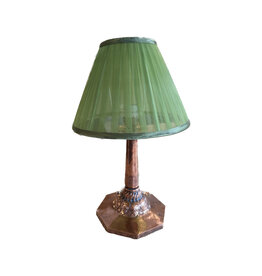 1900's JUGEND COPPER TABLE LAMP WITH GREEN CHIFFON SHADE