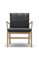OW149 COLONIAL CHAIR IN BLACK LEATHER