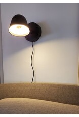 CHARGE 充電壁燈