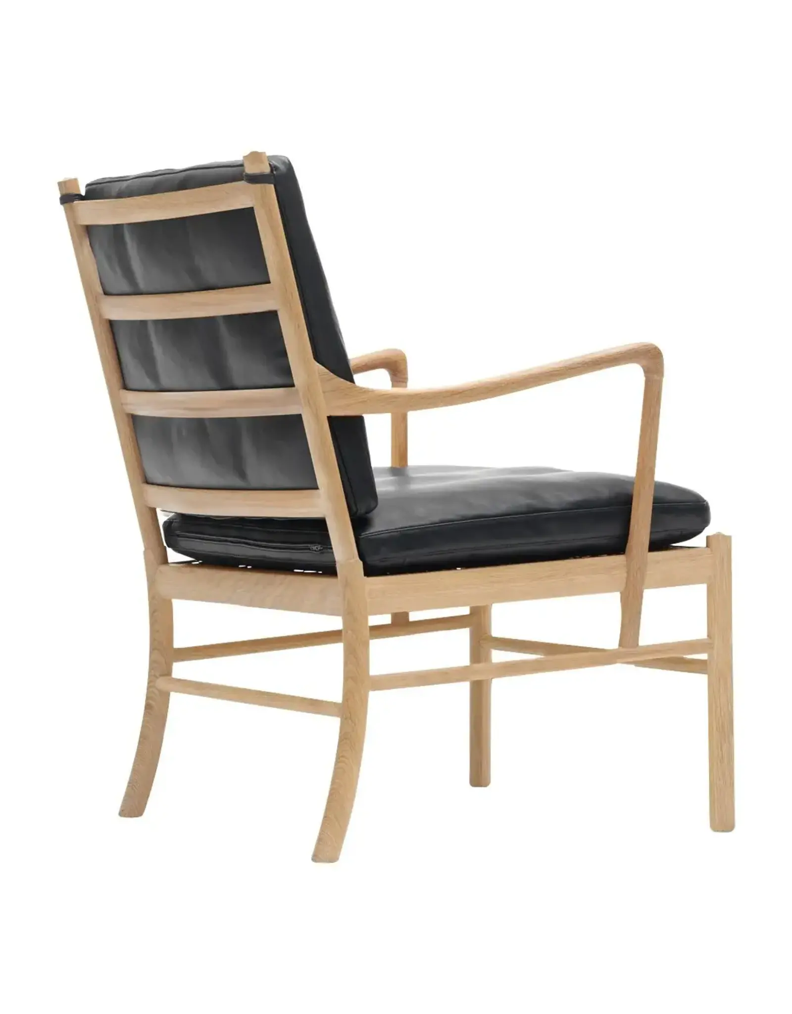 OW149 COLONIAL CHAIR IN BLACK LOKE LEATHER