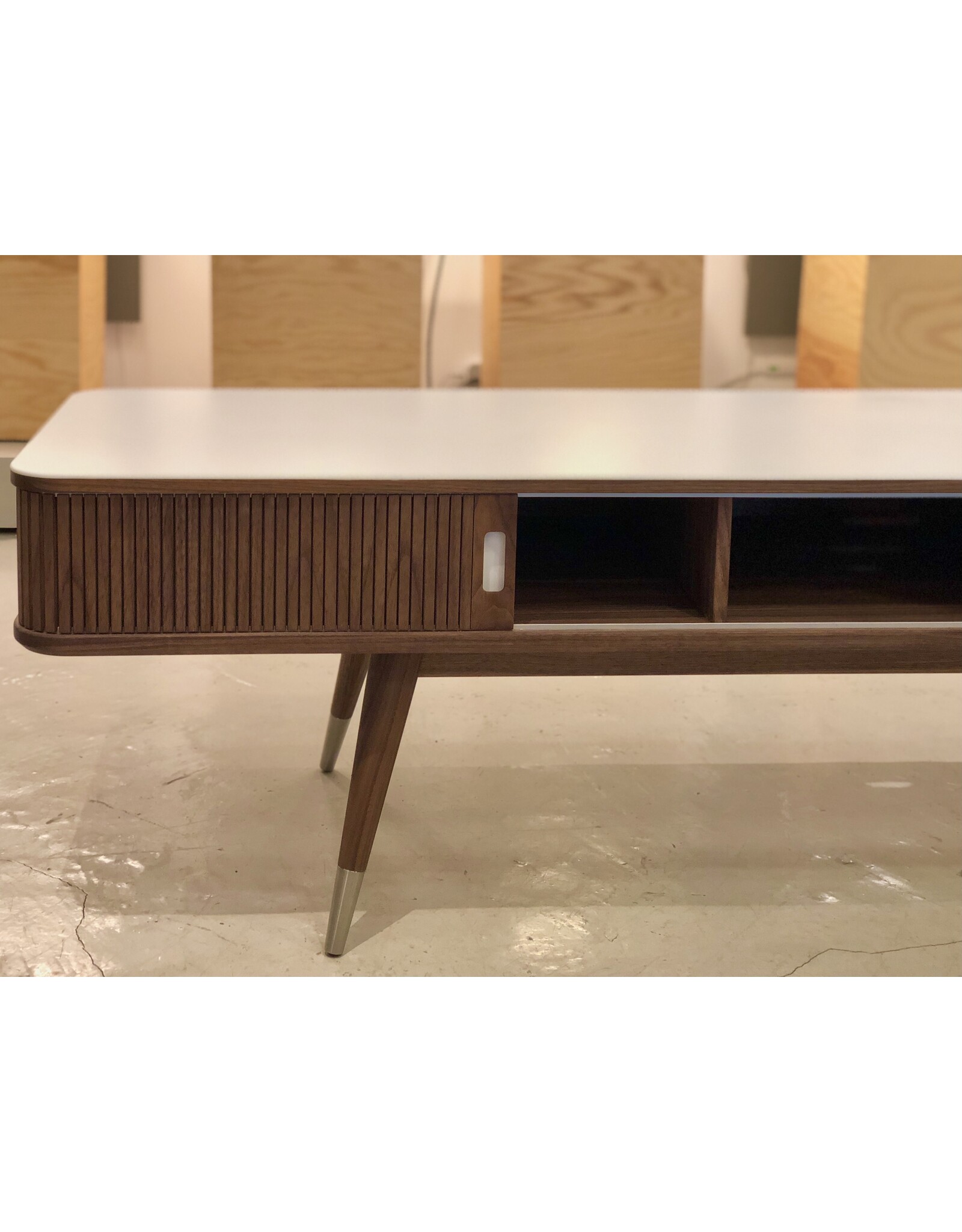 AK 2720 TV UNIT IN WALNUT WITH STAINLESS STEEL CAPS