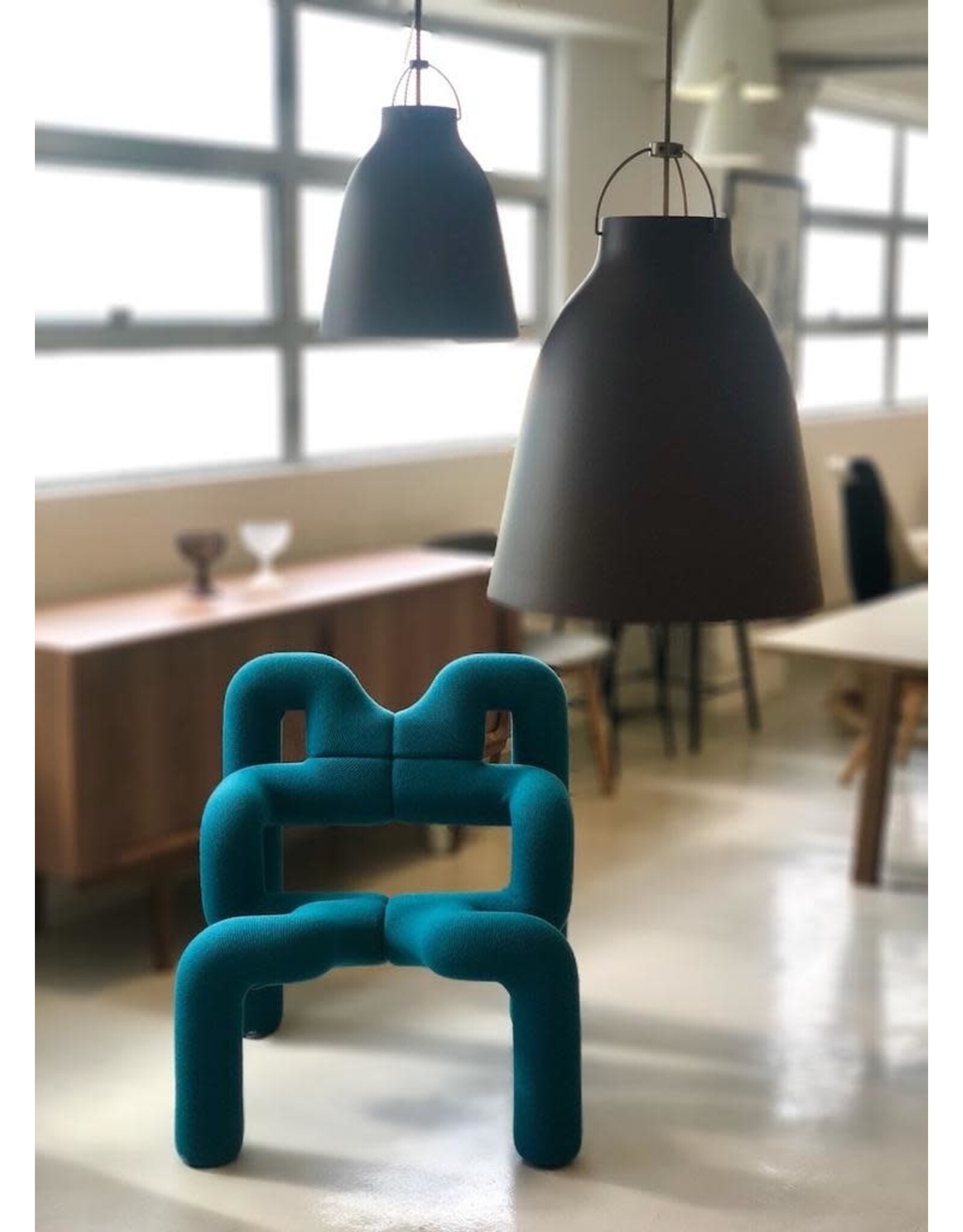 EKSTREM INNOVATIVE LOUNGE CHAIR IN SHADED SPRUCE