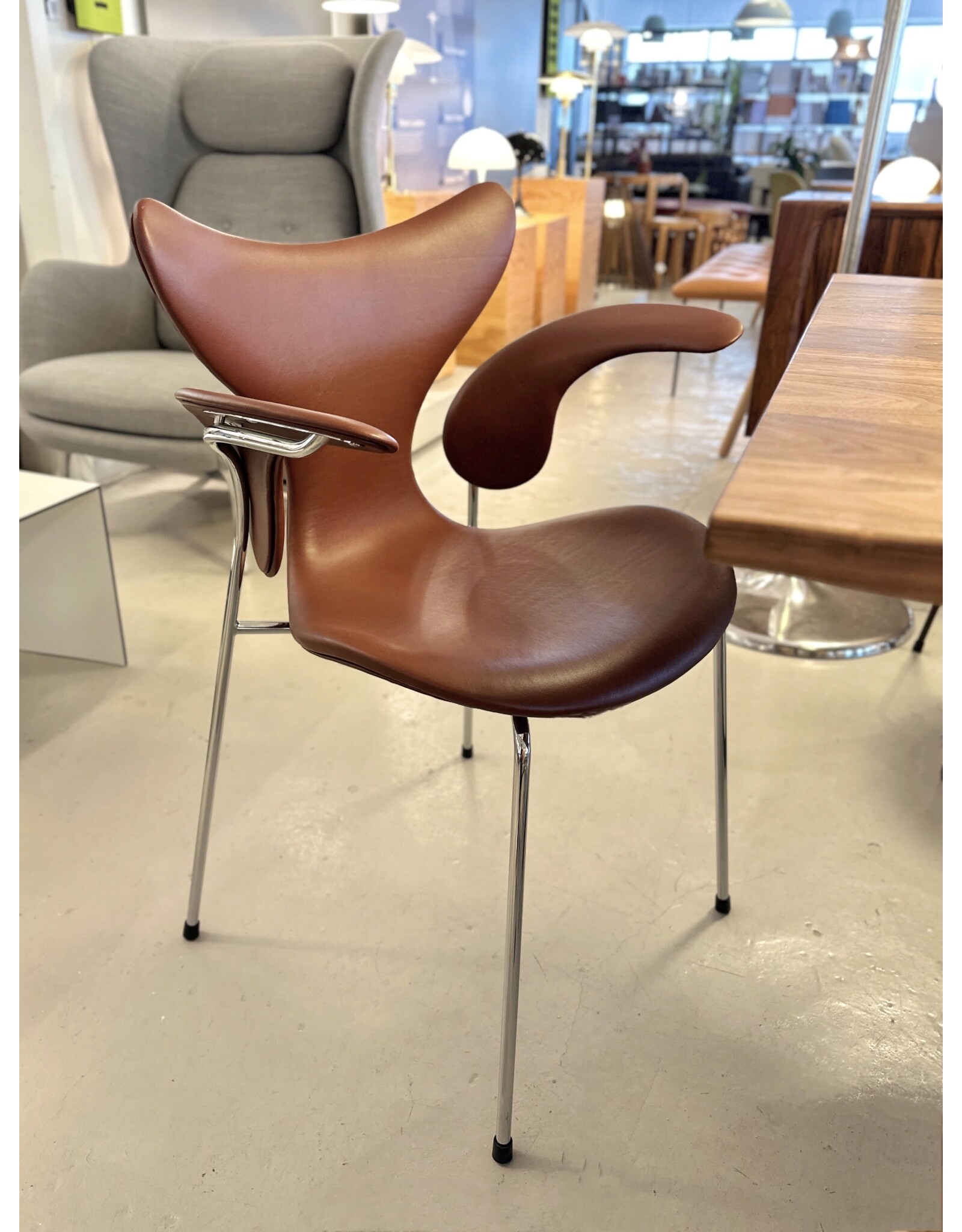 3208 LILY ARMCHAIR  IN GRACE CHESTNUT LEATHER