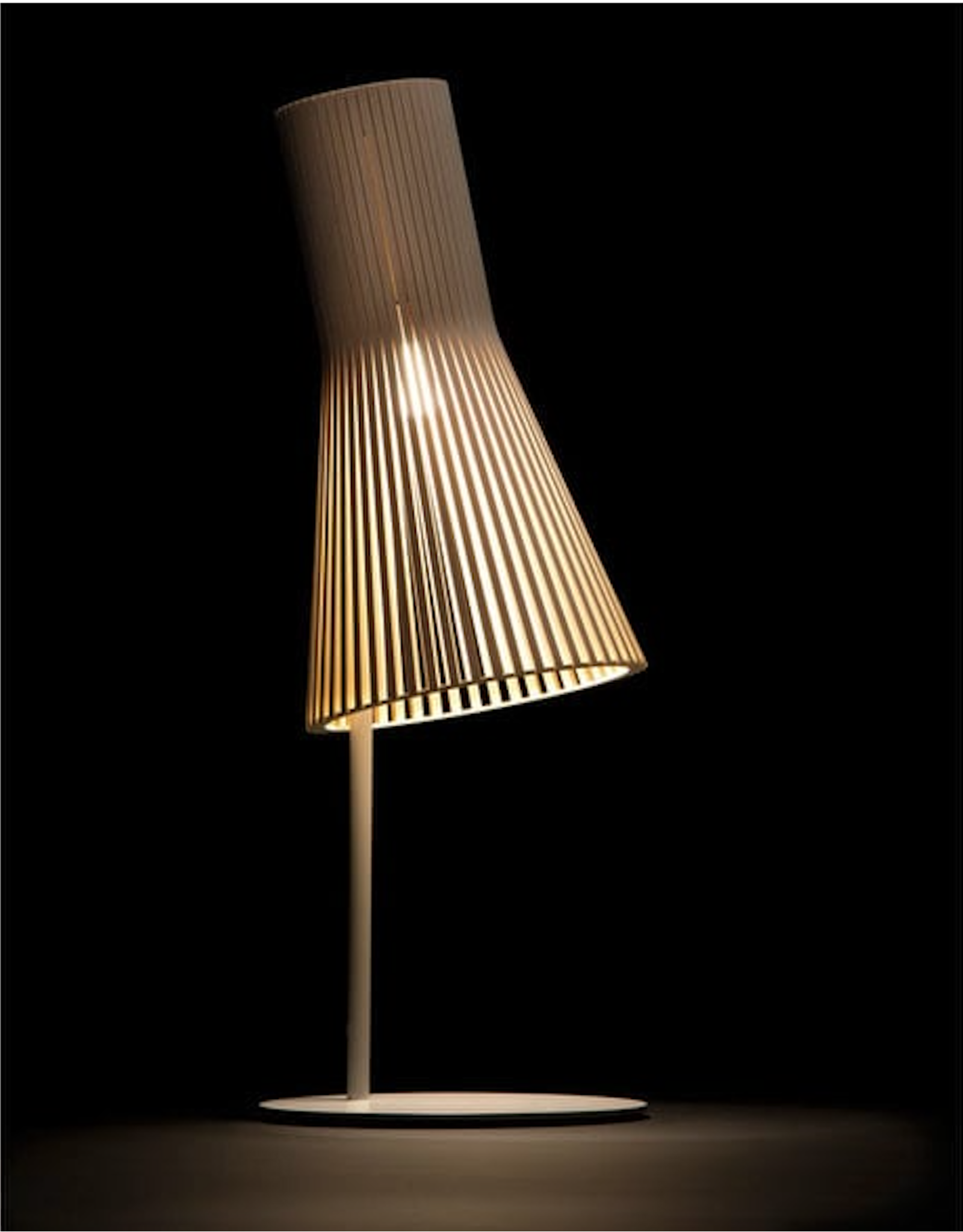 SECTO 4220 TABLE LAMP