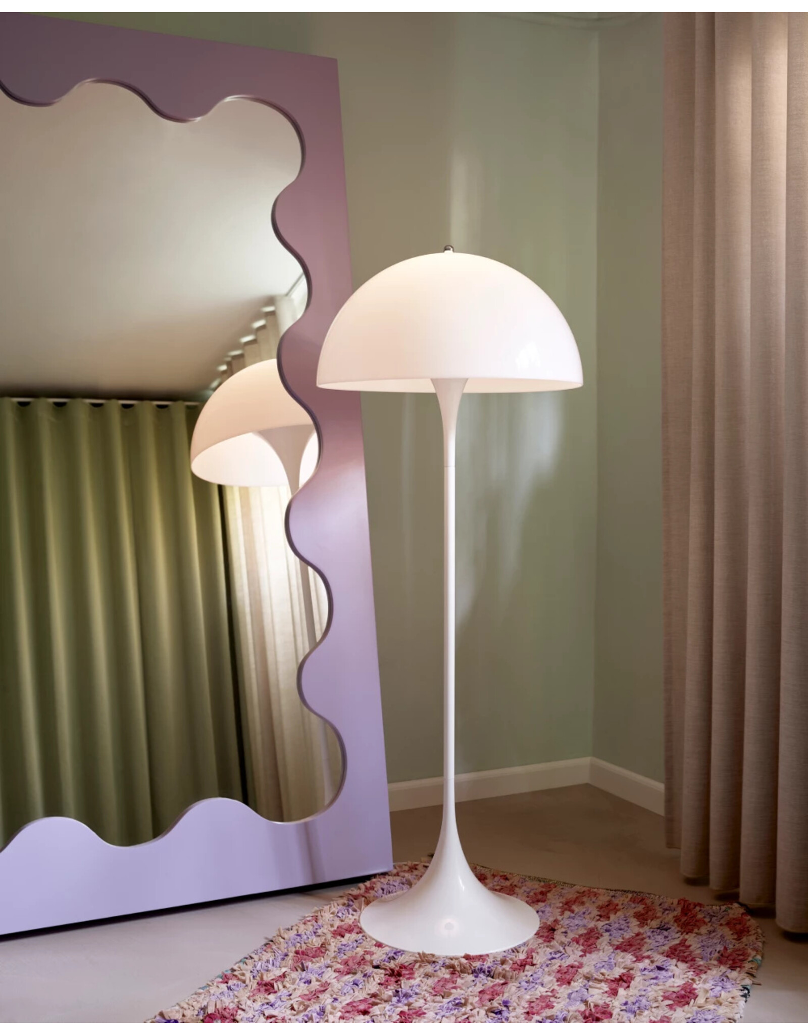 PANTHELLA FLOOR LAMP