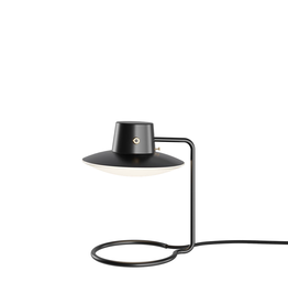 AJ OXFORD TABLE LAMP