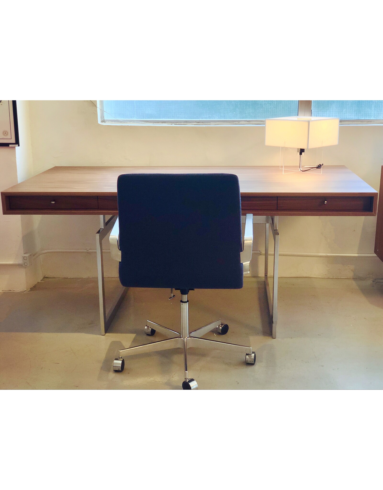 3291P OXFORD PREMIUM CHAIR