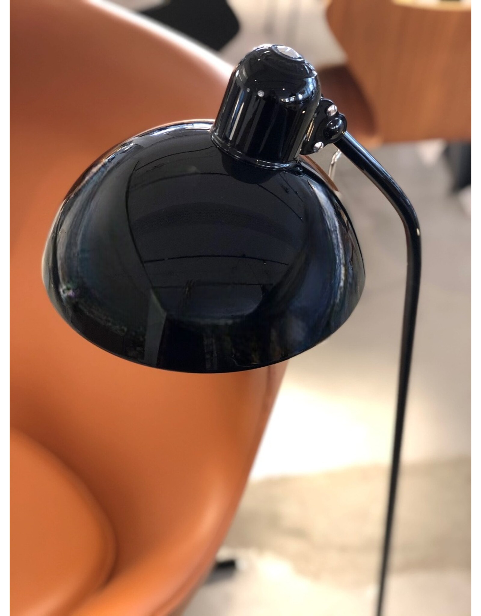 (SHOWROOM ITEM) 6556-F SUPER KAISER IDELL FLOOR LAMP