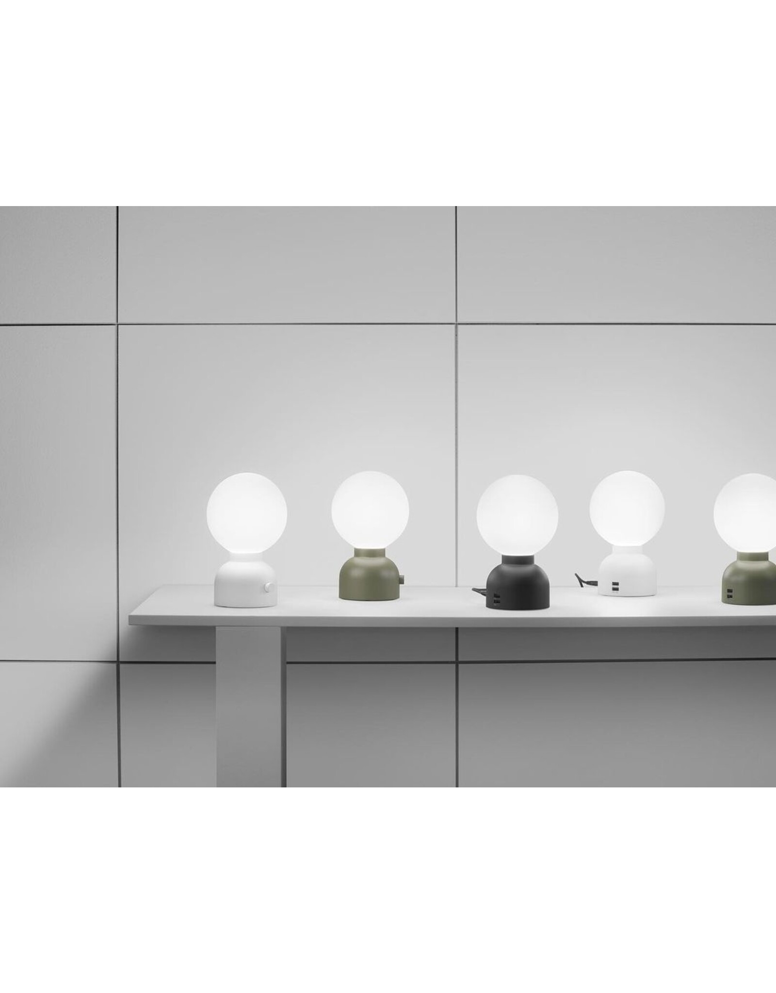 (SHOWROOM ITEM) PLUGGIE TABLE LAMP