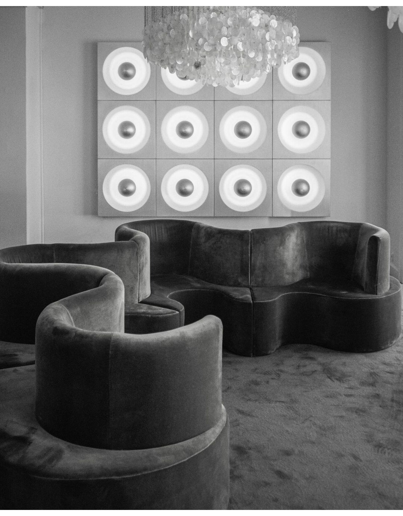 CLOVERLEAF SOFA SYSTEM IN FOUR UNITS