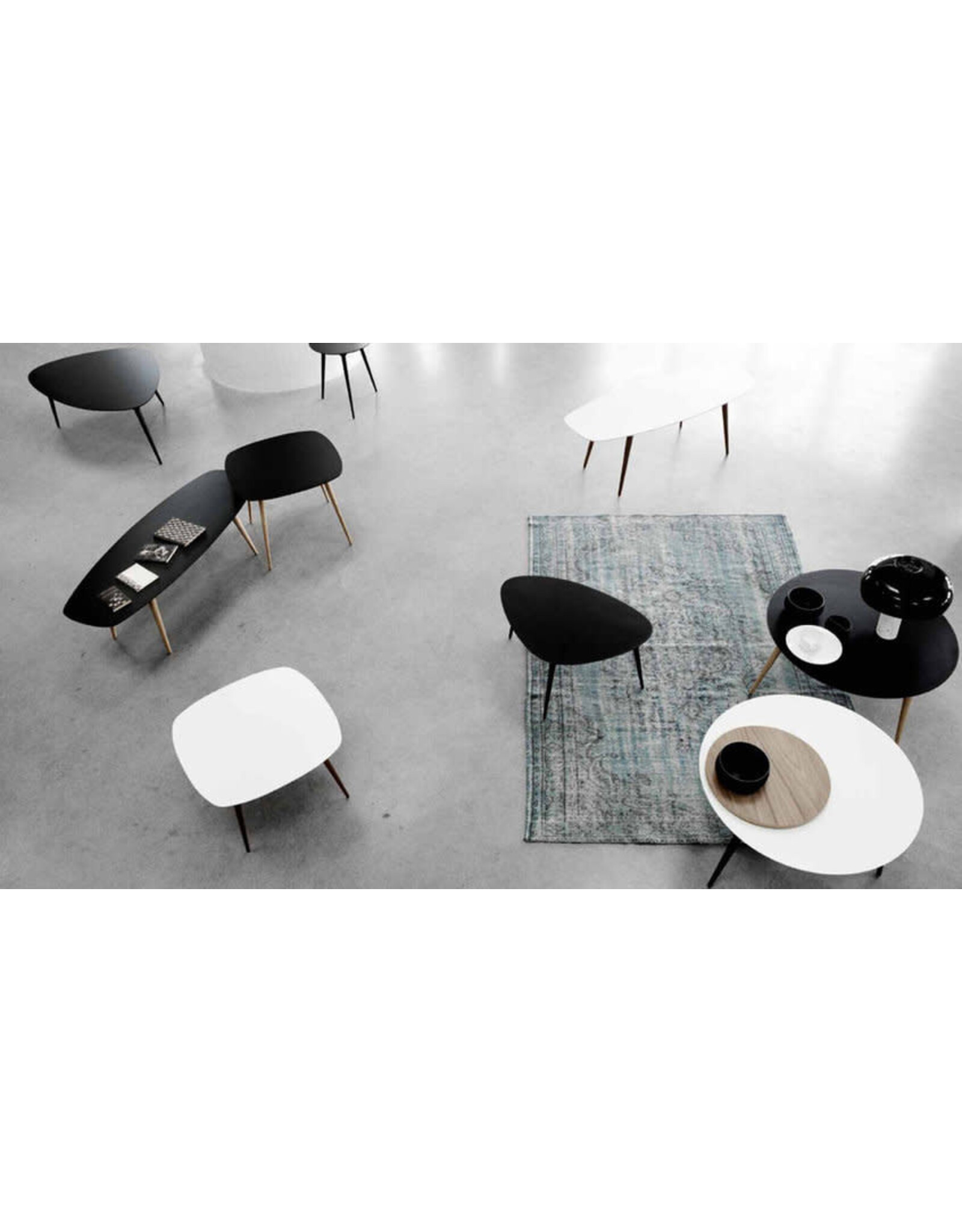(BARGAIN CORNER) 1210 ICICLE SQUARE COFFEE TABLE