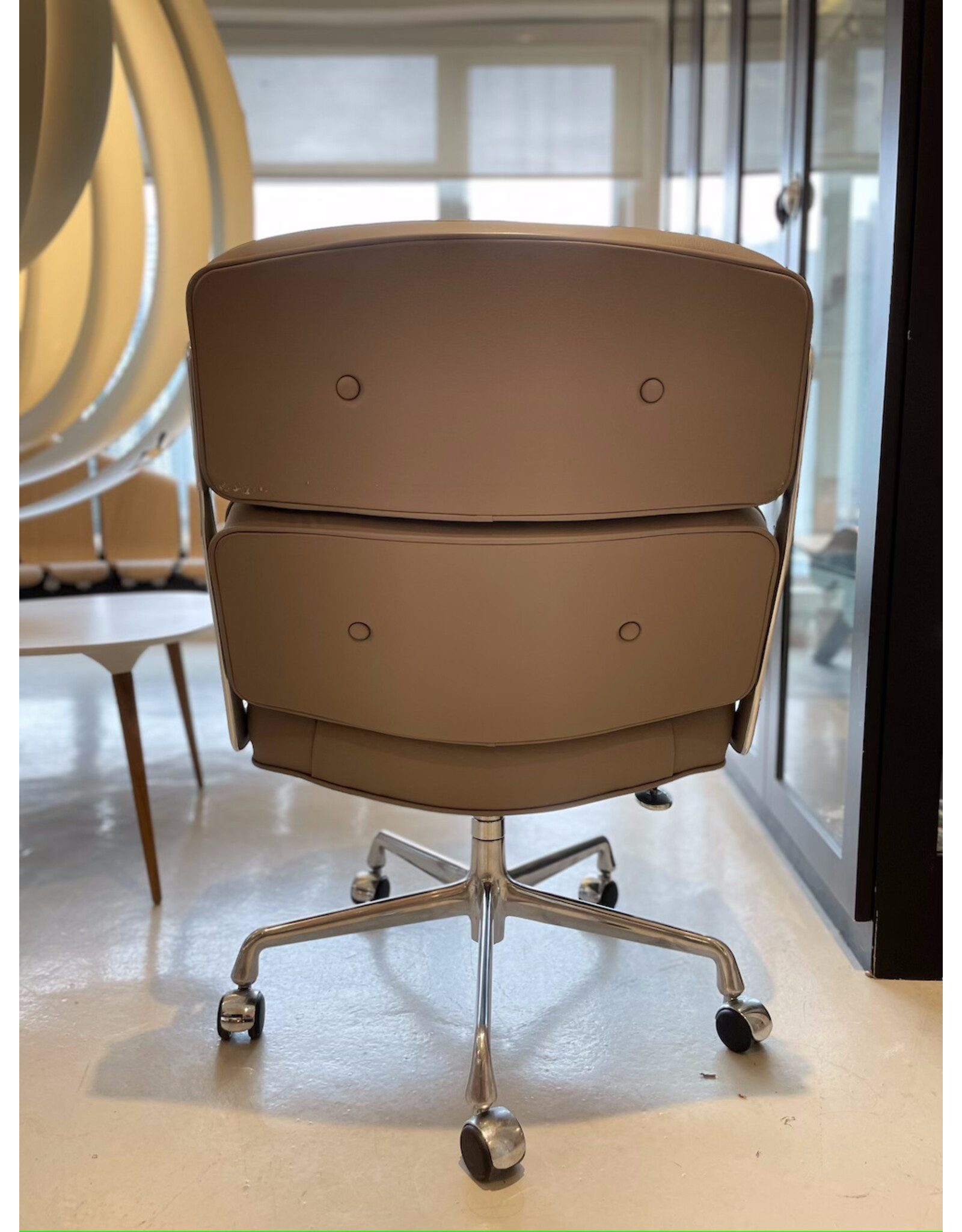 CHARLES&RAY EAMES“TIME-LIFE”大班椅