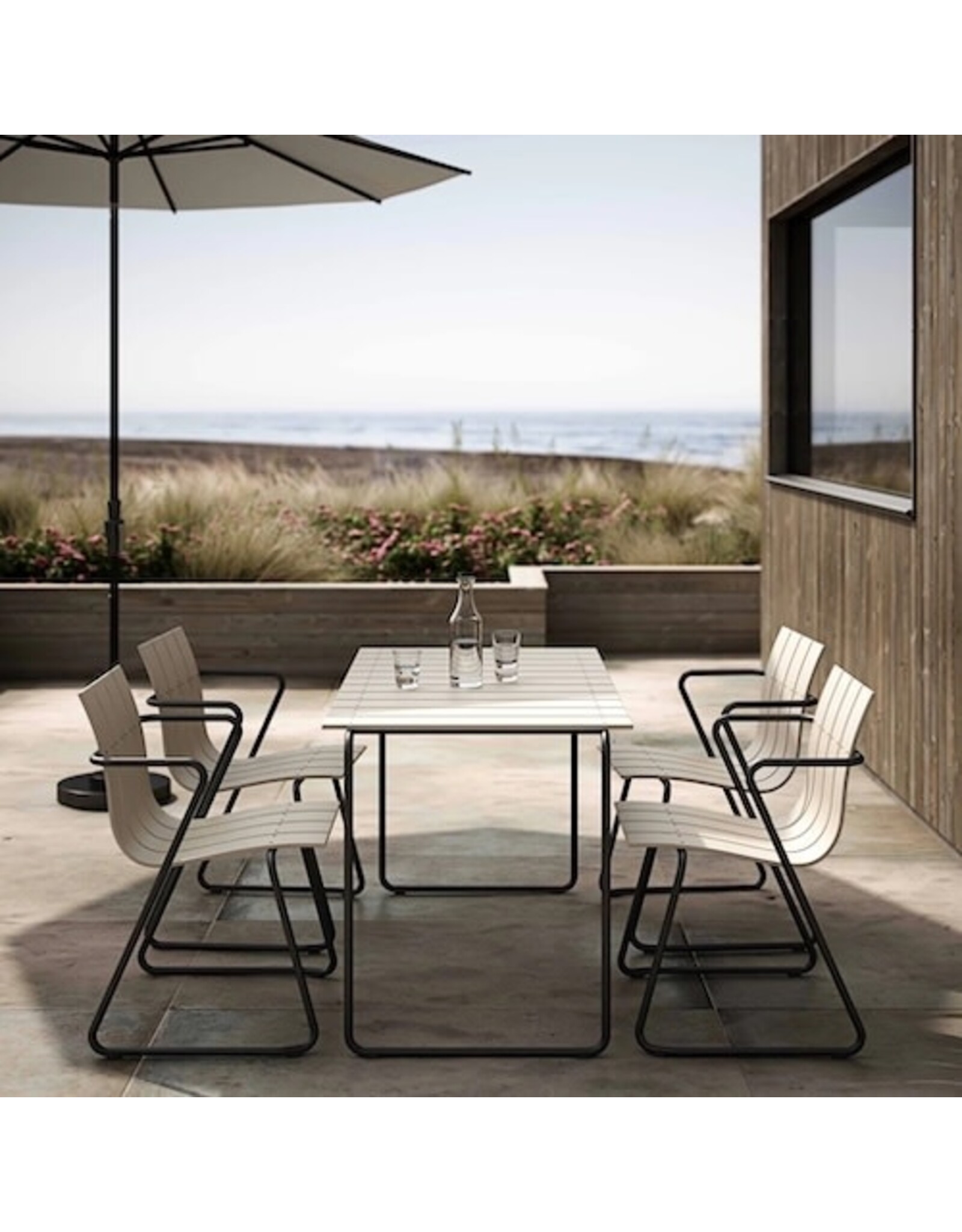 OCEAN SAND COLOUR OUTDOOR DINING SUITE FOR 4 PERSONS